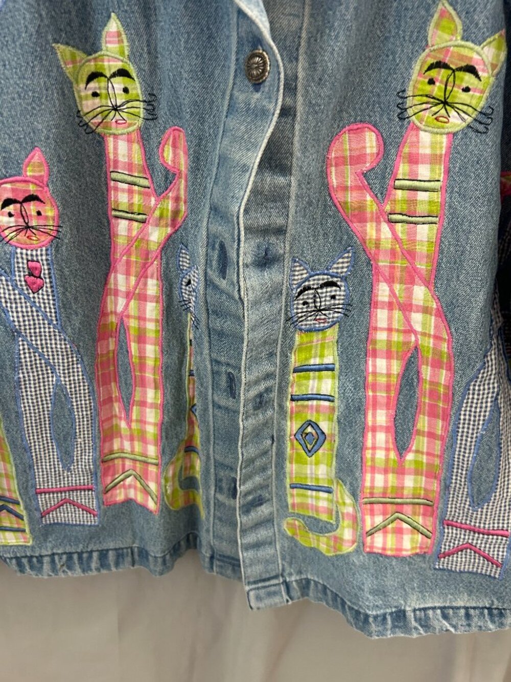 VTG Tantrums Cat Lady Jacket Embroidered Patch Denim Shirt Colorful Whimsical - Picture 3 of 7